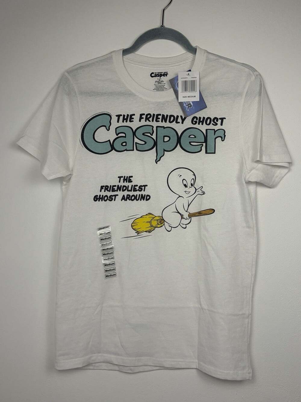 Casper The Friendly Ghost Throwback T Shirt NWT Halloween Graphic Tee M